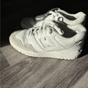 New Balance 550 Size 7M/8.5W